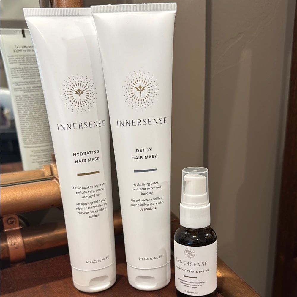 - Innersense treatment trio, detox, hydrate mask and treatment oil.